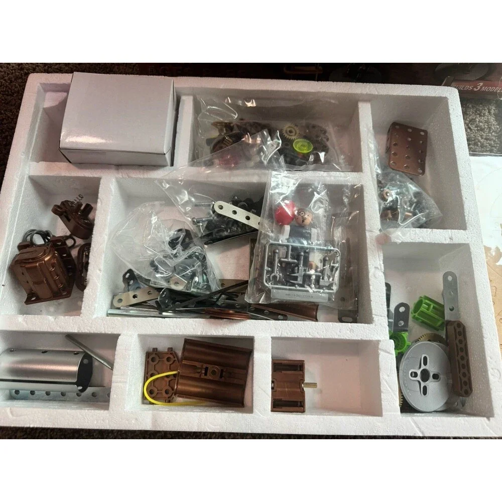 RARE Meccano Erector #7651 Time Machine Clock 3-in-1 Model Set Appears Complete
